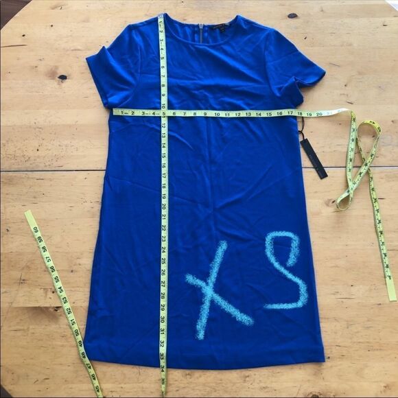 Felicity & Coco Devery Crepe Shift Dress - Picture 10 of 10